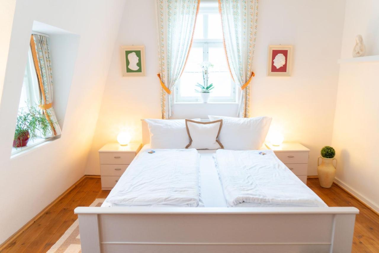Apartment Appartementhaus Am Schloss